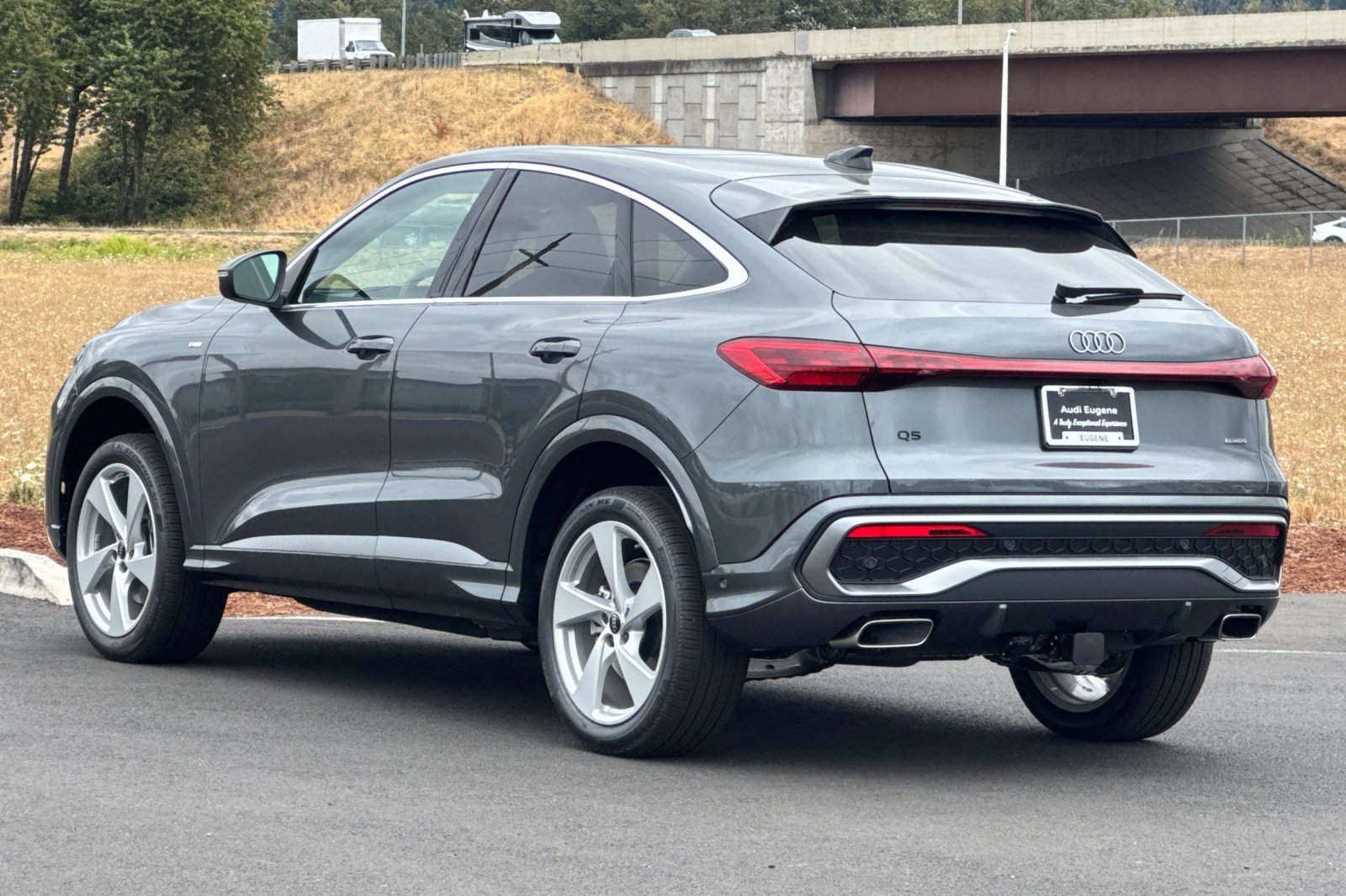 New 2025 Audi Q5 Premium Plus image 5