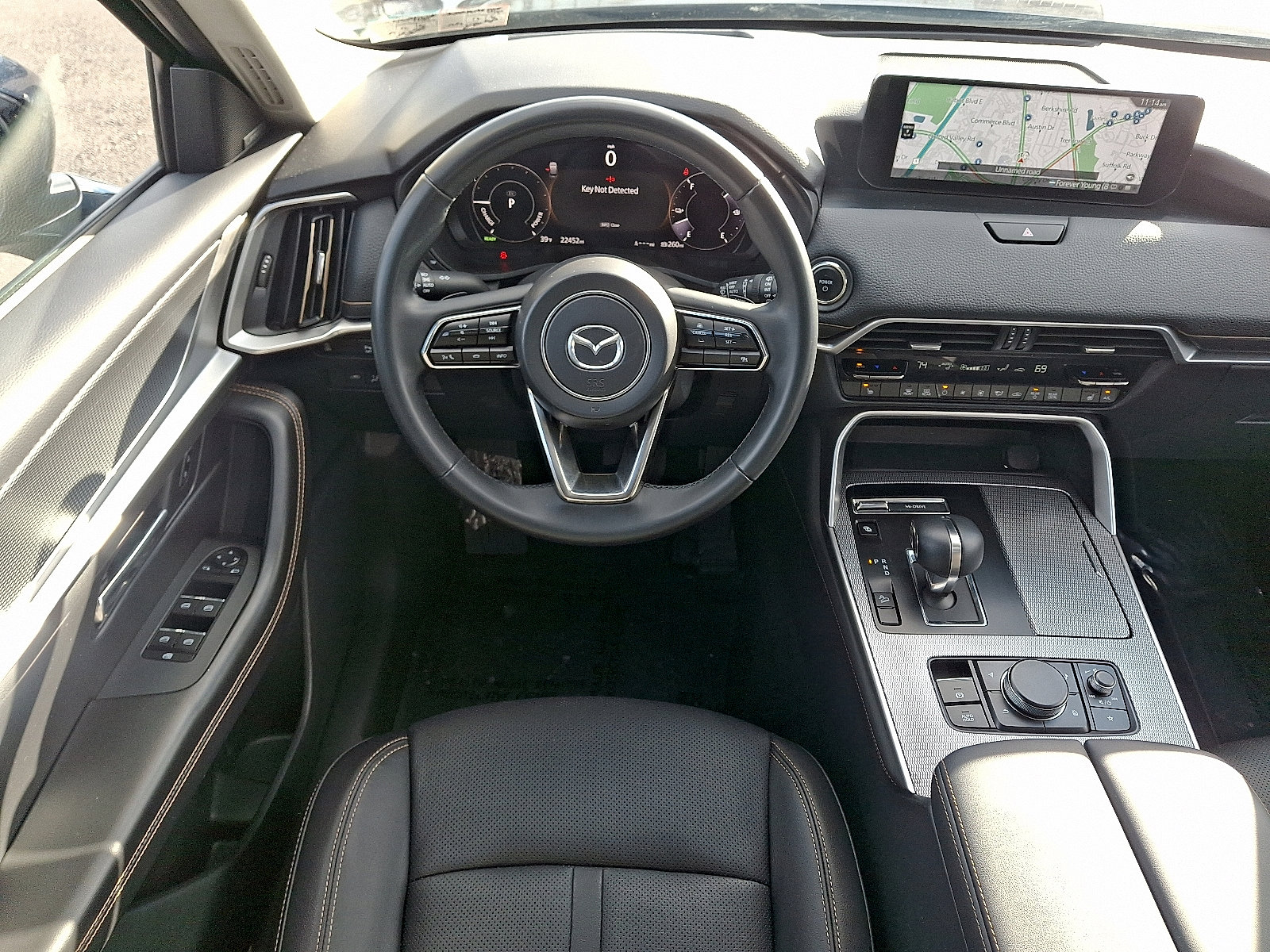 Certified 2024 MAZDA CX-90 Plug-In Hybrid w/ Premium Pkg image 13