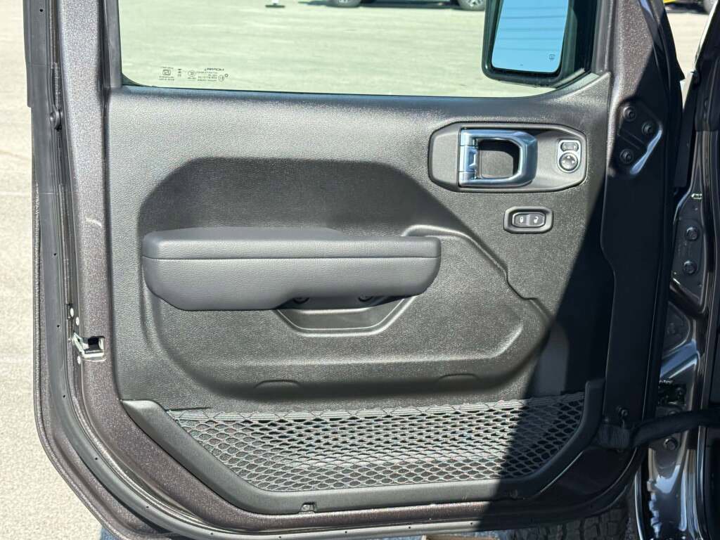 New 2026 Jeep Wrangler Sport S image 25