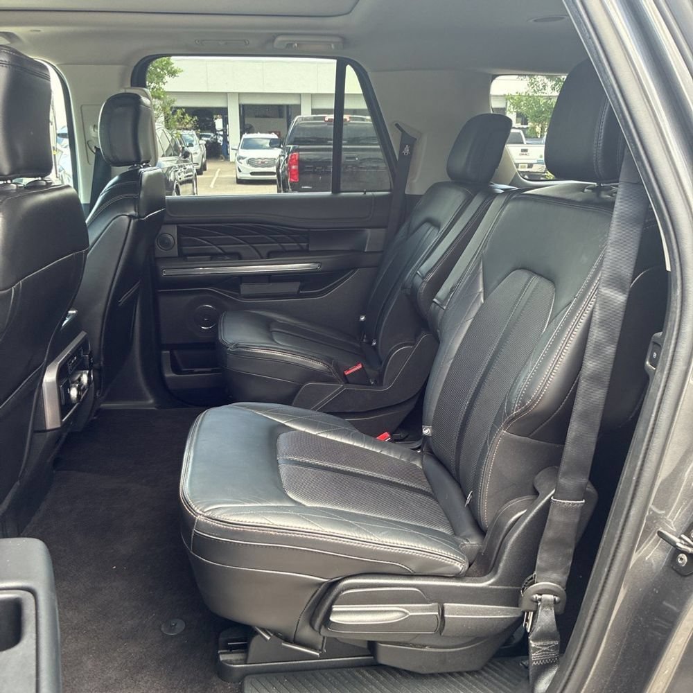 Used 2019 Ford Expedition Max Platinum AWD/4WD image 15