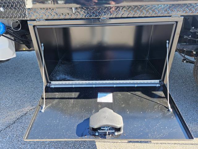 New 2025 RAM 3500 Tradesman AWD/4WD image 23