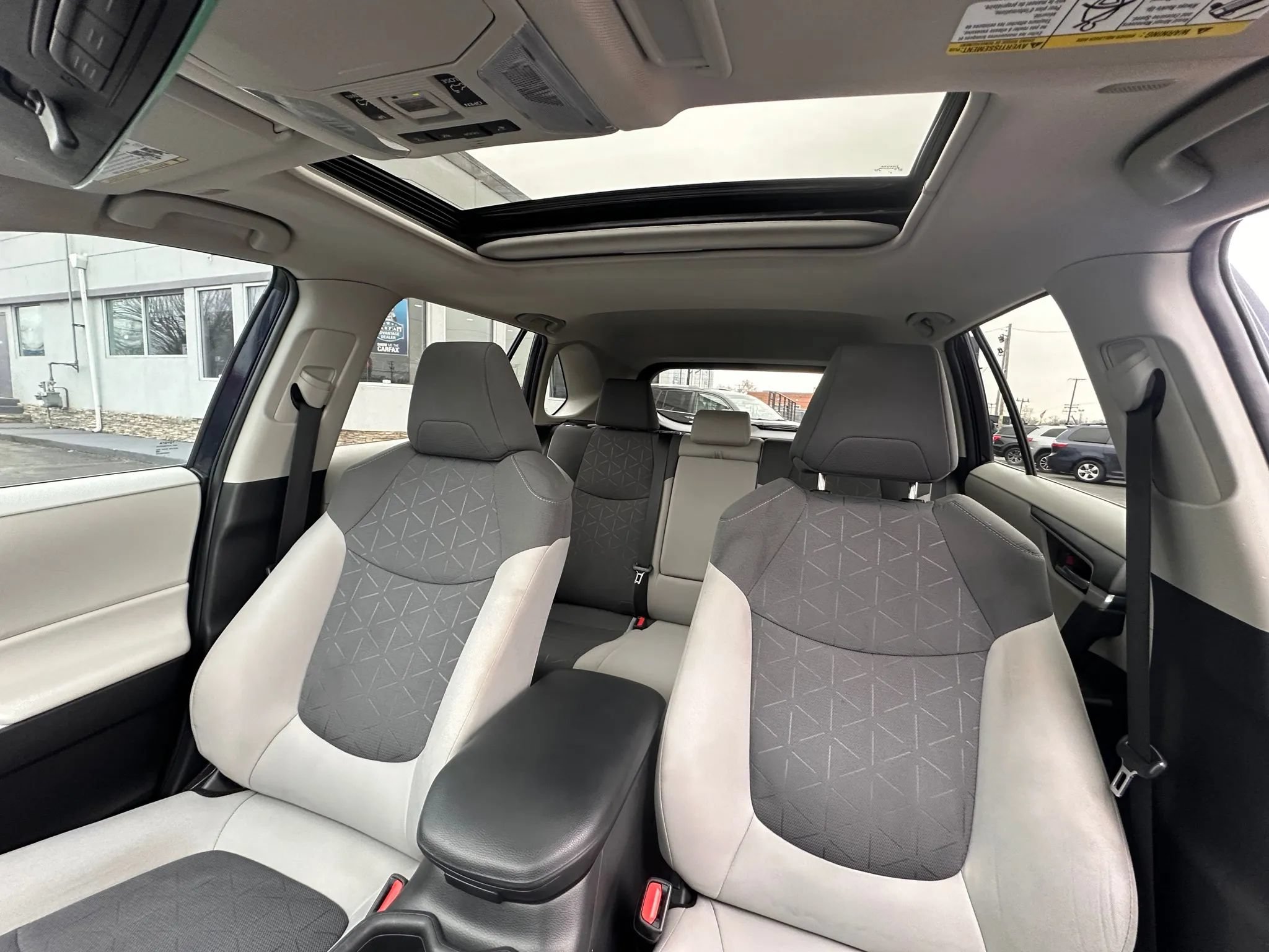 Used 2023 Toyota RAV4 XLE w/ Convenience Package FWD image 12