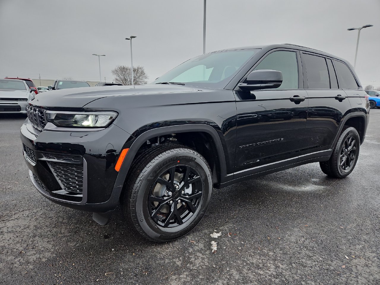New 2026 Jeep Grand Cherokee Altitude AWD/4WD image 3