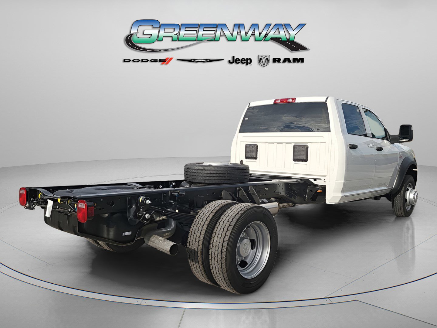 New 2026 RAM 5500 Tradesman w/ Chrome Appearance Group image 3