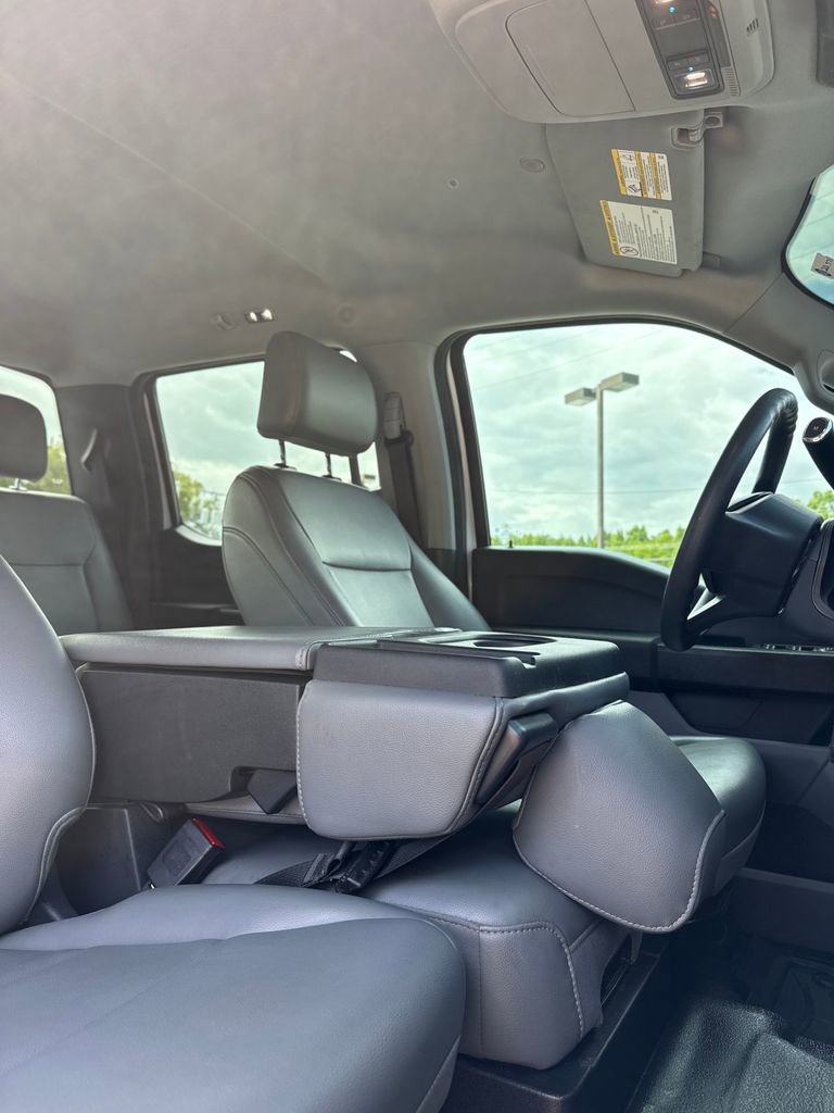 Used 2025 Ford F450 XL w/ XL Chrome Package image 11