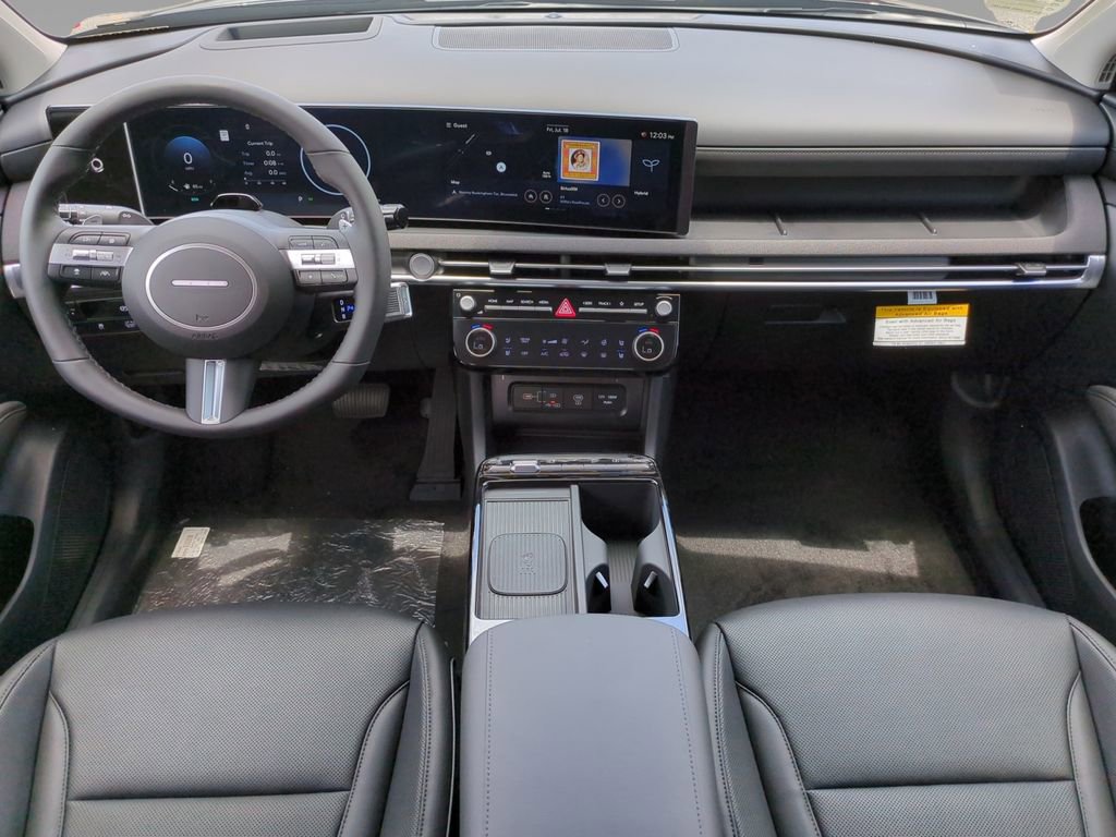 New 2025 Hyundai Tucson Limited image 17