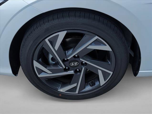 New 2026 Hyundai Elantra Limited FWD image 10