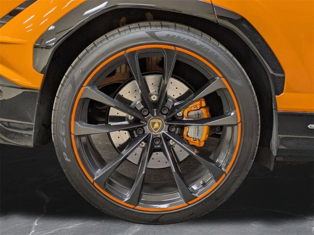 Used 2024 Lamborghini Urus S image 37
