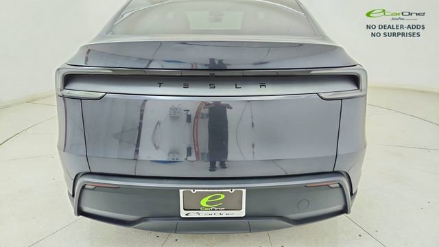Used 2026 Tesla Model Y 2WD image 5