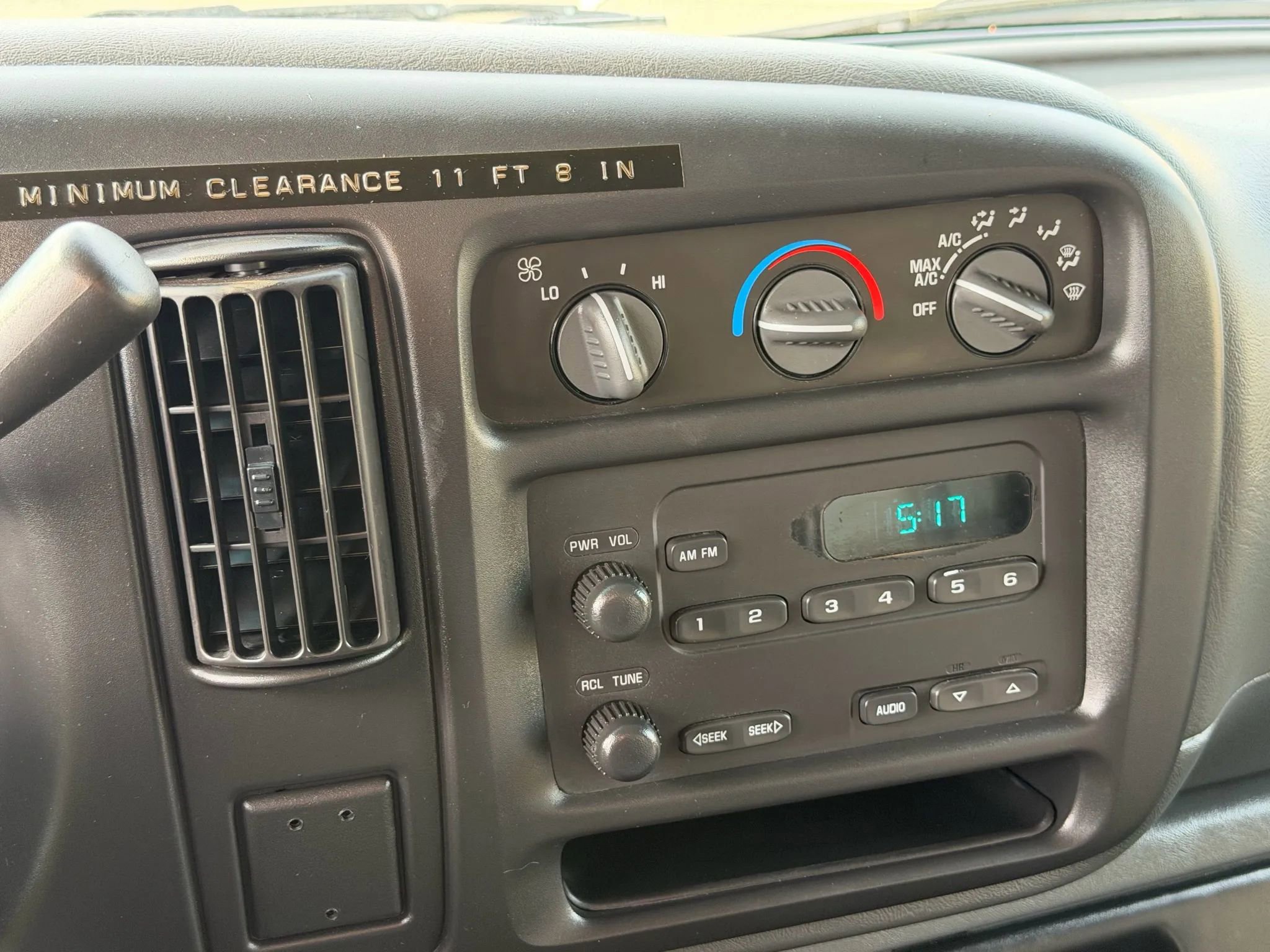 Used 2002 Chevrolet Express 3500 w/ Appearance Pkg image 2