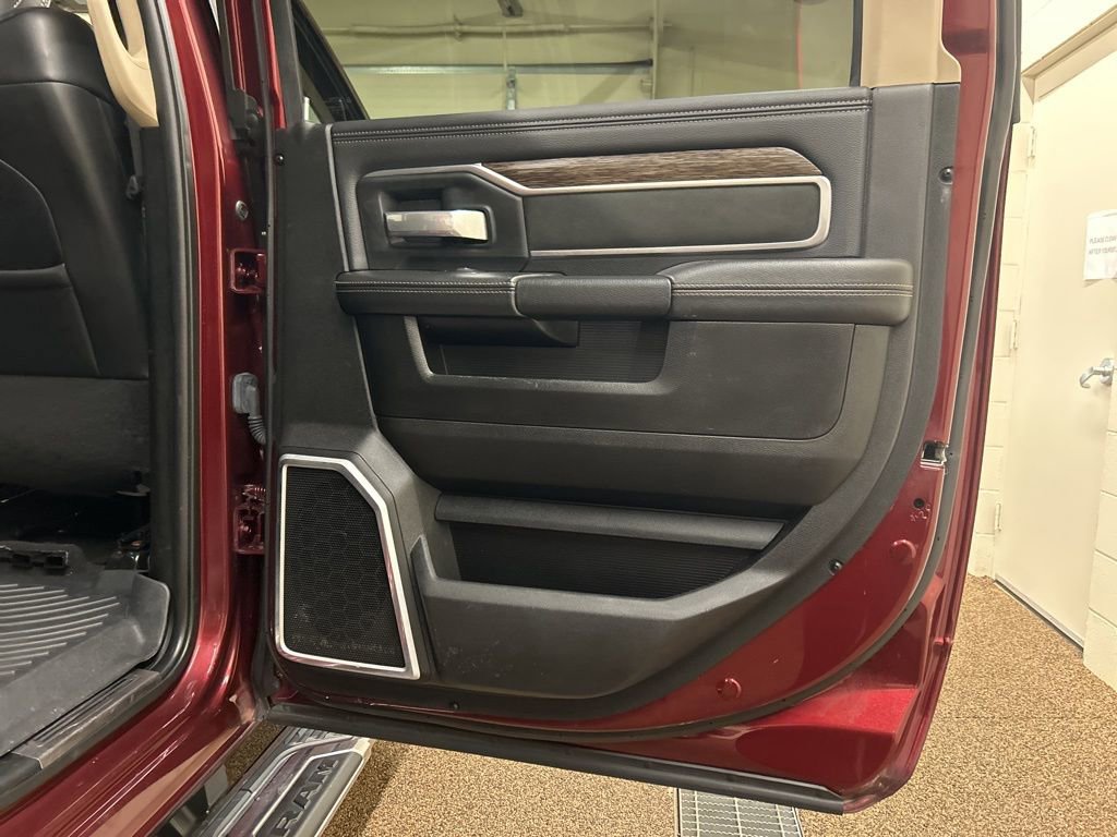 Used 2020 RAM 2500 Laramie image 15