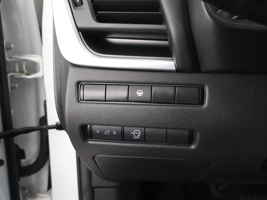Used 2023 Nissan Rogue SV AWD/4WD image 84
