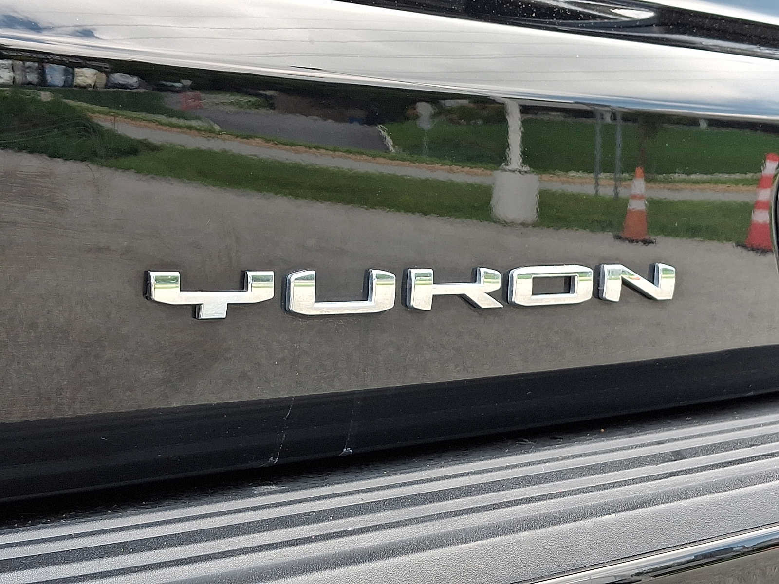 Used 2024 GMC Yukon Denali AWD/4WD image 38