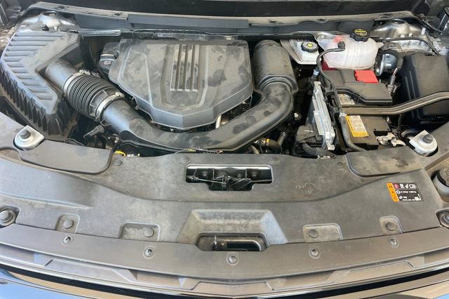 Used 2024 Chevrolet Traverse LS w/ Midnight/Sport Edition FWD image 25