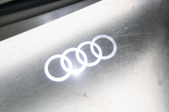 Used 2021 Audi A4 2.0T Premium w/ Convenience Package image 14