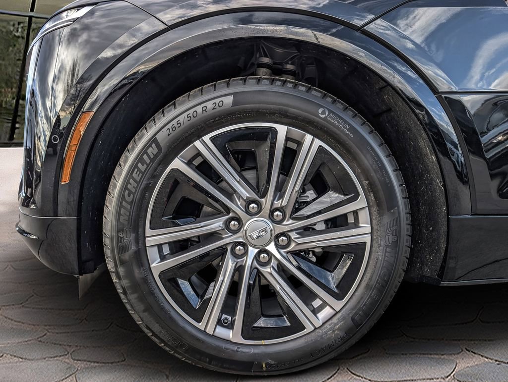 New 2026 Cadillac Lyriq Premium Luxury AWD/4WD image 7