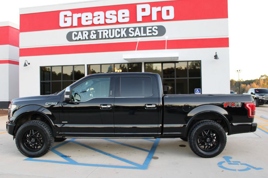 Used 2017 Ford F150 Platinum w/ Equipment Group 701A Luxury image 2