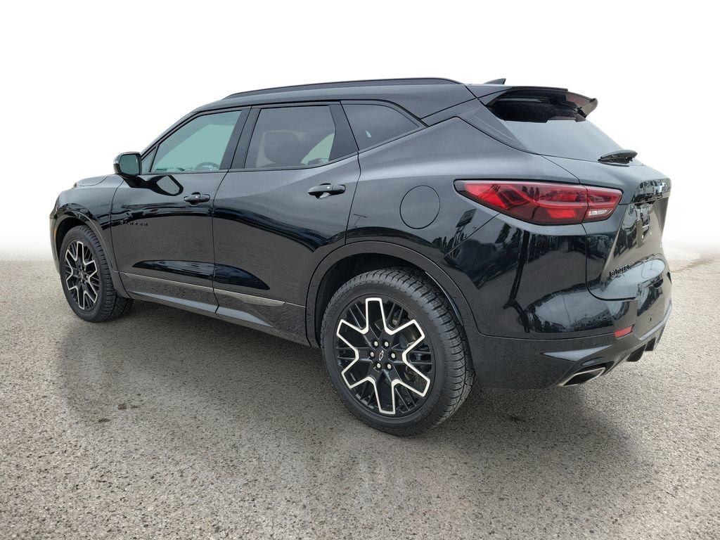 Certified 2025 Chevrolet Blazer RS image 3