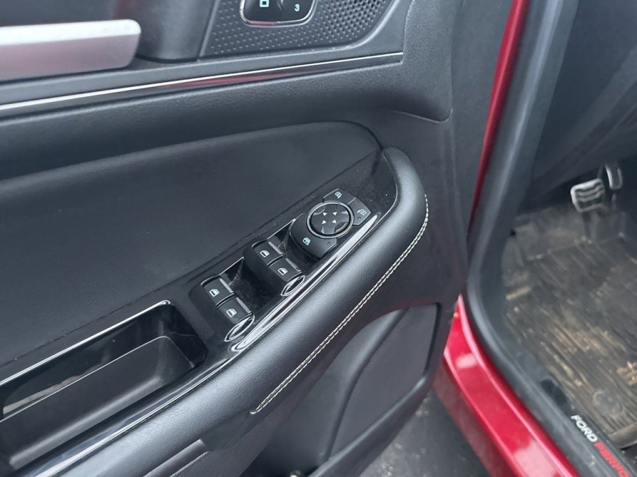 Used 2020 Ford Edge ST w/ Equipment Group 401A image 30