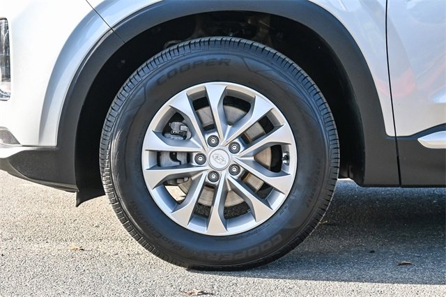 Used 2020 Hyundai Santa Fe SEL image 11