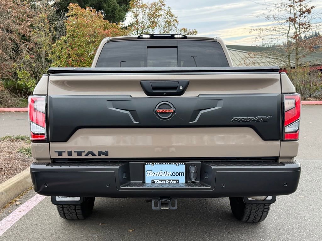 Used 2021 Nissan Titan PRO-4X image 6