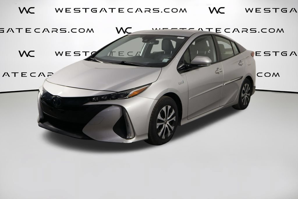 Used 2020 Toyota Prius Prime XLE FWD image 1