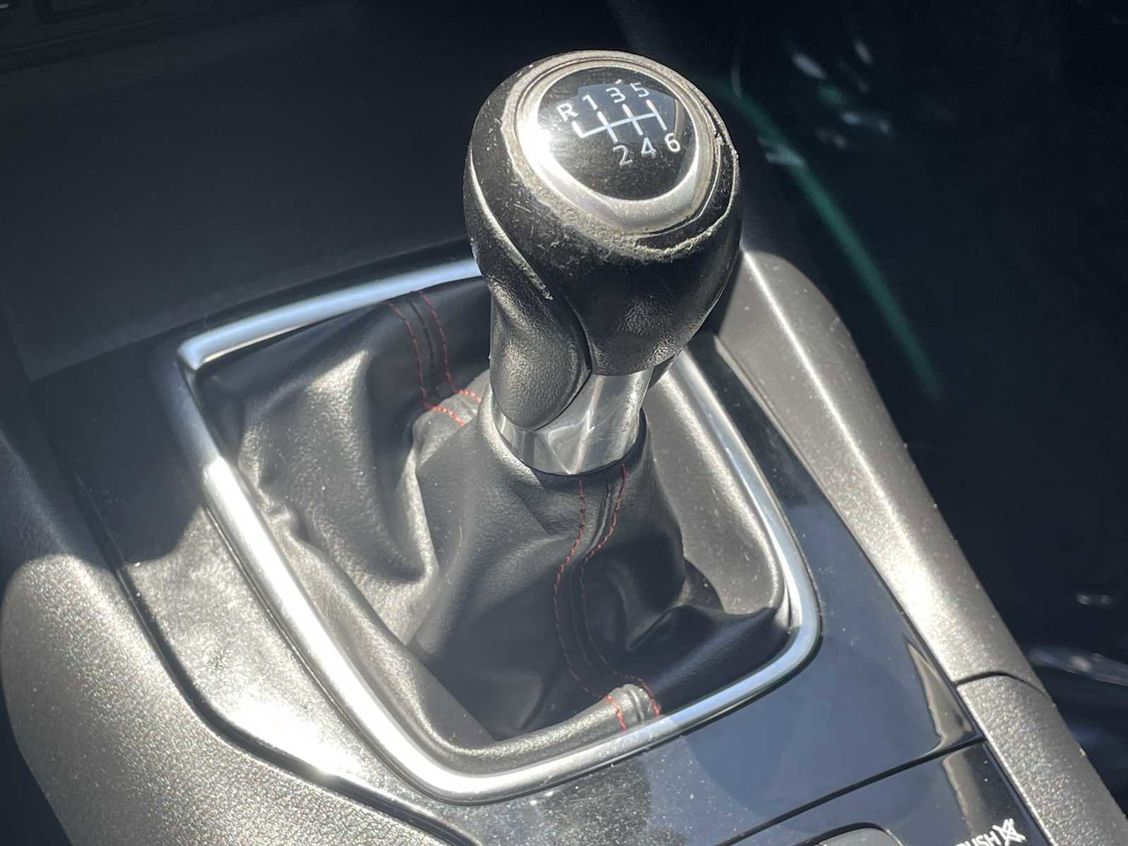 Used 2015 MAZDA MAZDA3 i Touring image 20