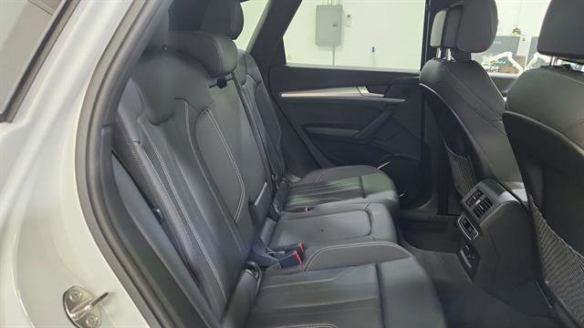 Used 2025 Audi Q5 2.0T Premium image 33