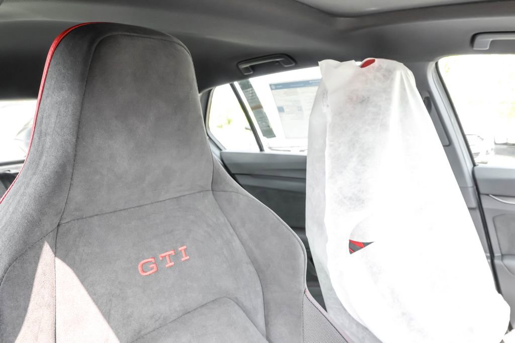New 2026 Volkswagen GTI SE FWD image 45