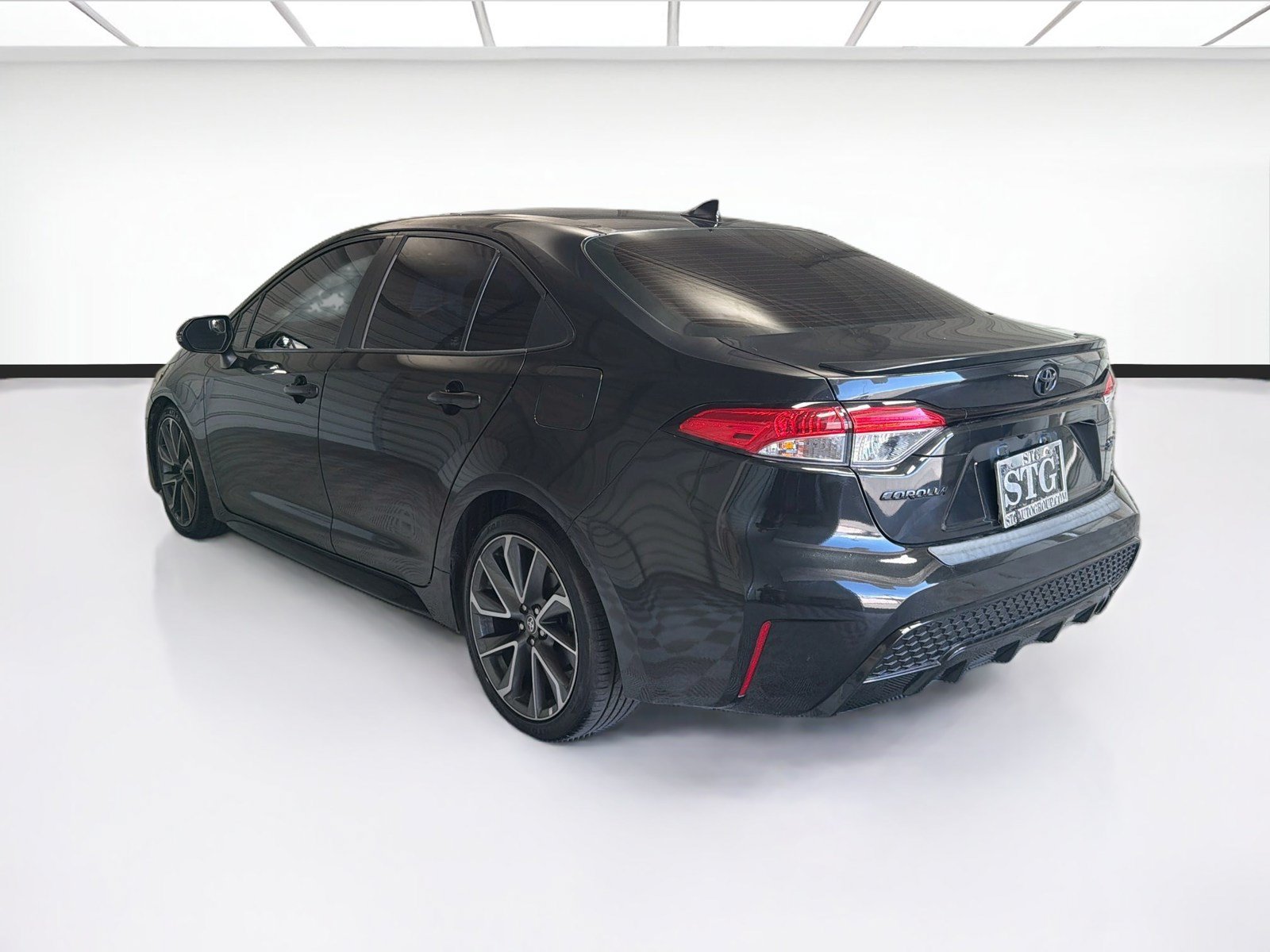 Used 2020 Toyota Corolla SE FWD image 6