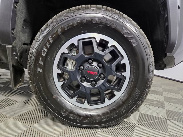 Used 2024 Toyota Tacoma TRD Off-Road AWD/4WD image 12