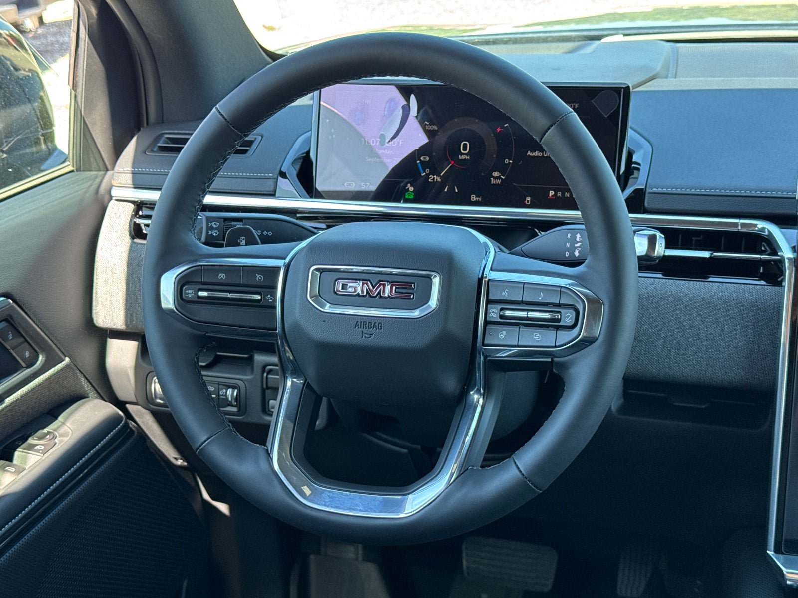 Used 2026 GMC Sierra EV Elevation AWD/4WD image 24