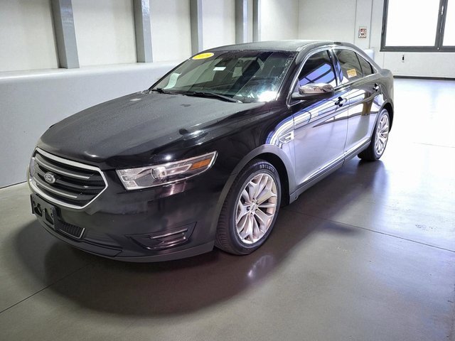 Used 2019 Ford Taurus Limited image 2