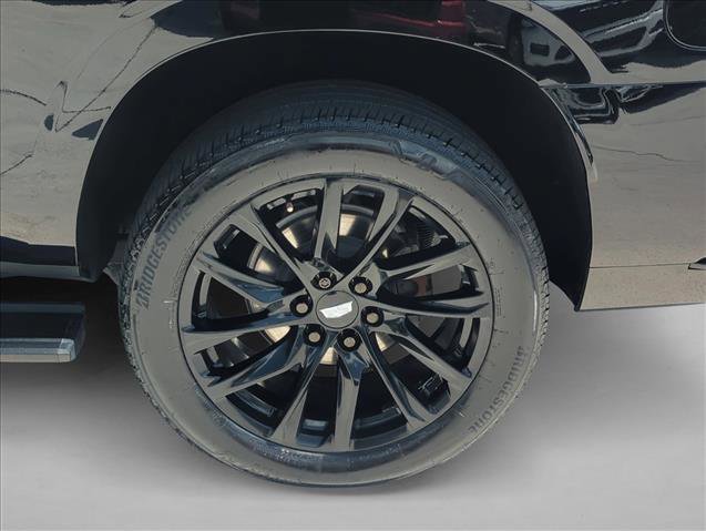 Used 2023 Cadillac Escalade ESV Sport Platinum w/ LPO, ONYX Package AWD/4WD image 25