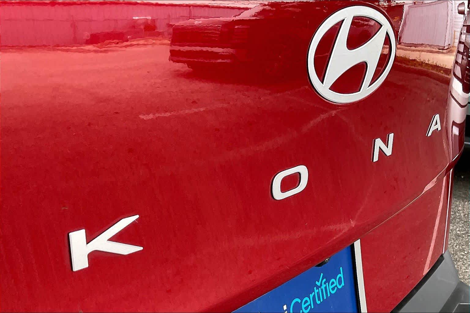 Certified 2024 Hyundai Kona SEL FWD image 10