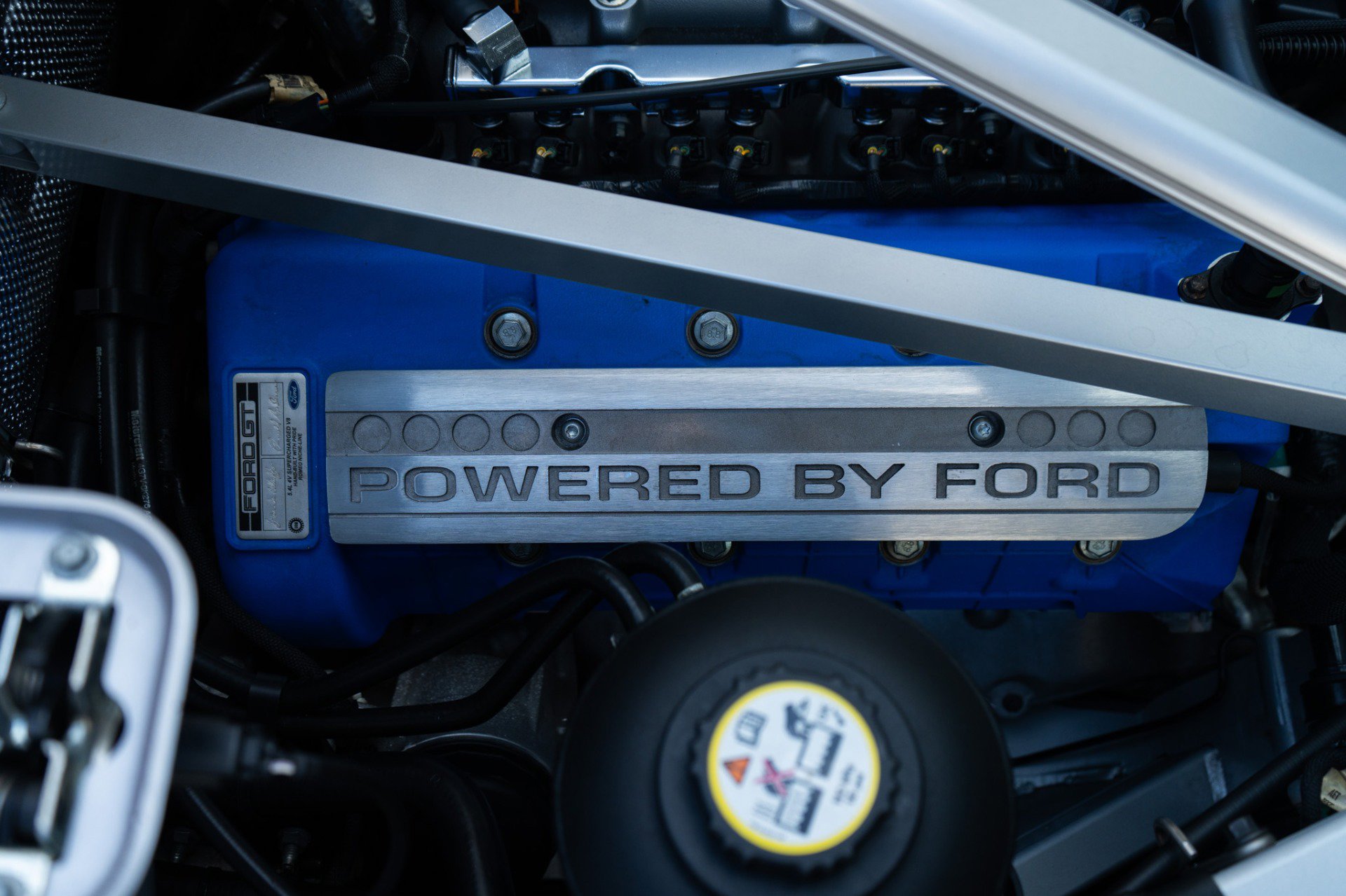 Used 2005 Ford GT RWD image 54