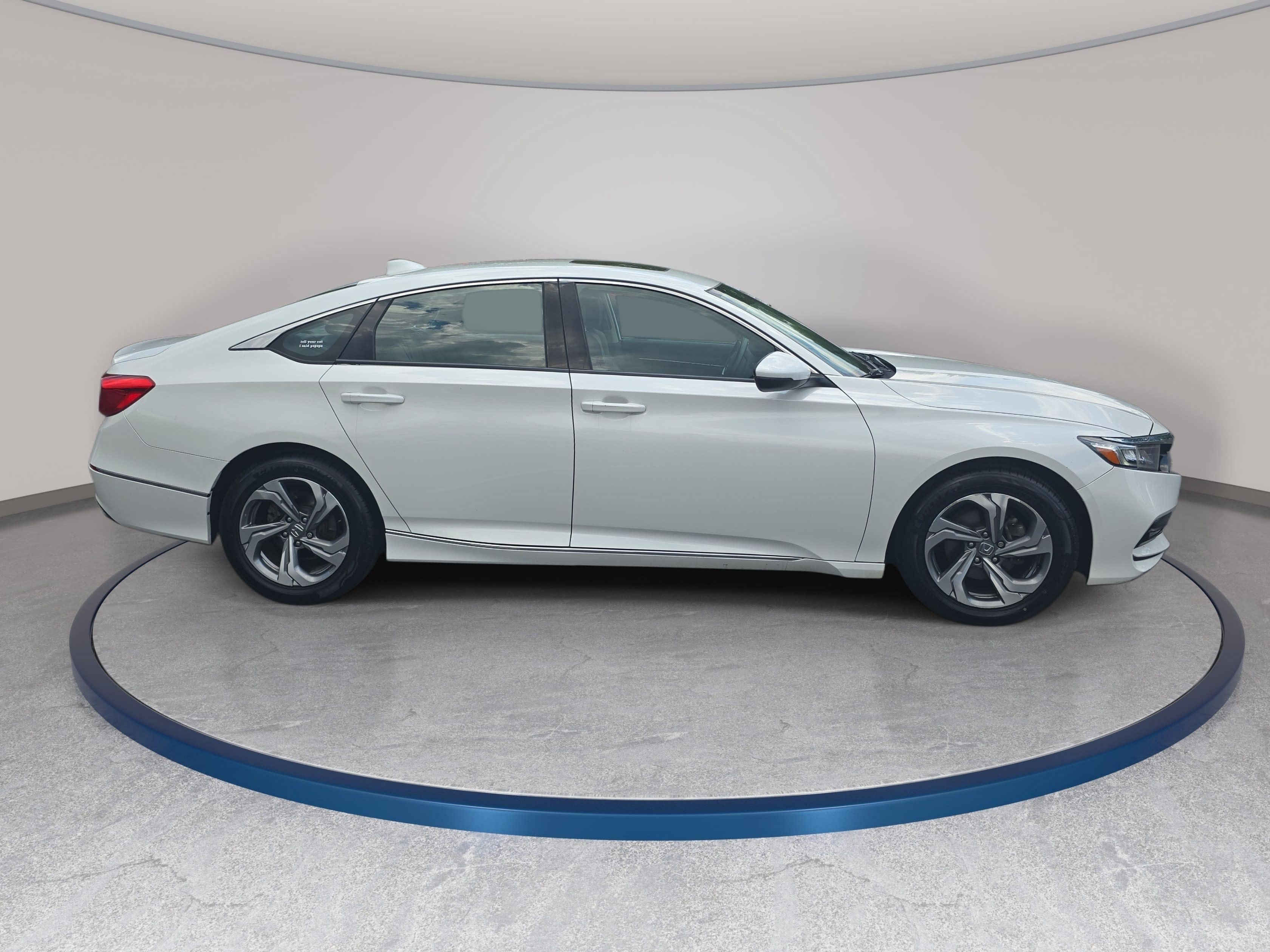 Used 2018 Honda Accord EX-L image 4