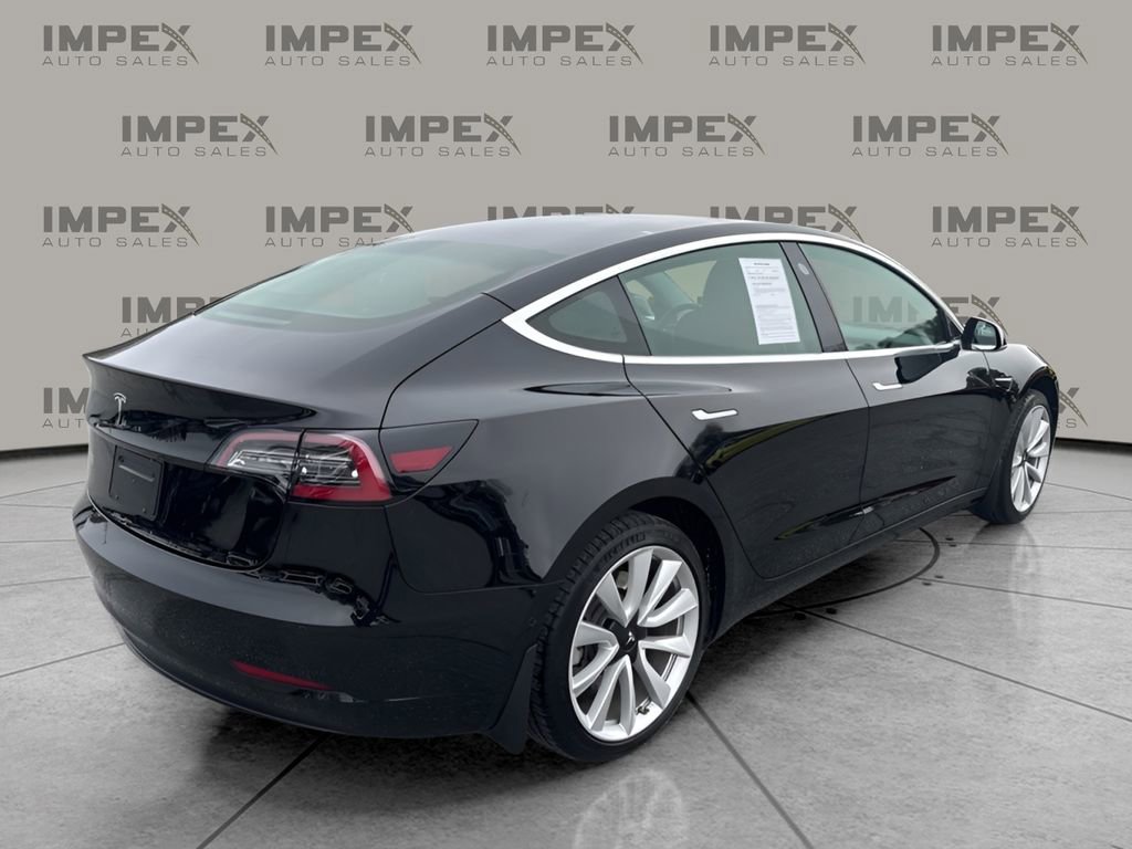 Used 2020 Tesla Model 3 Standard Range Plus image 5