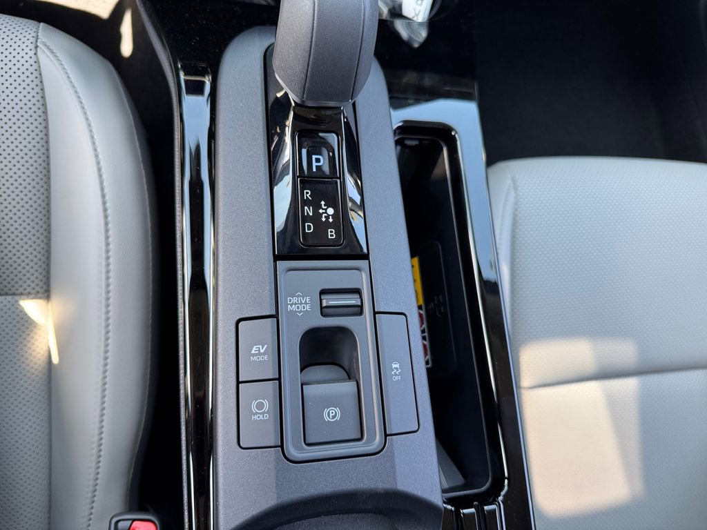New 2026 Toyota Prius XLE image 33