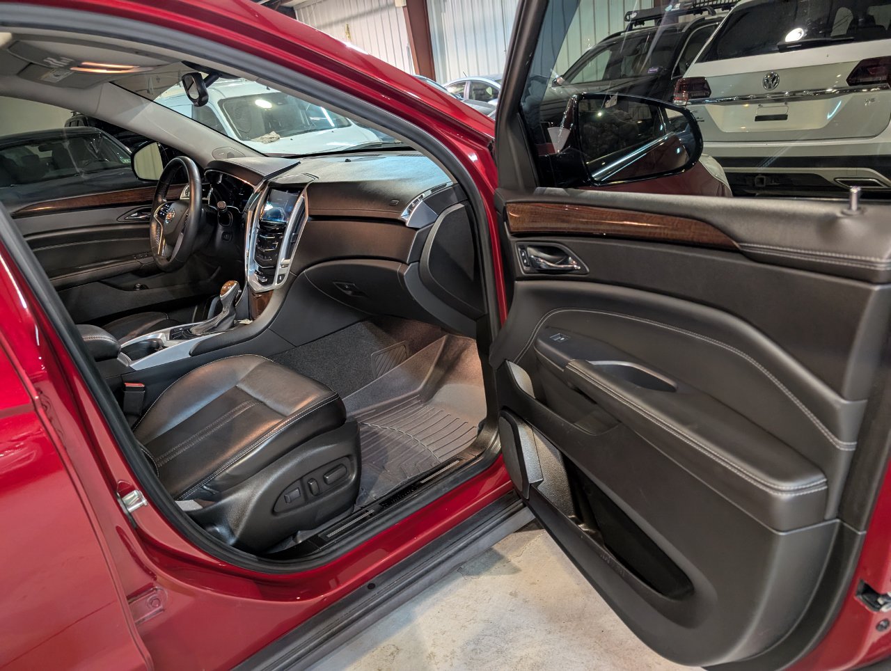 Used 2013 Cadillac SRX Performance w/ Driver Assist Package AWD/4WD image 29