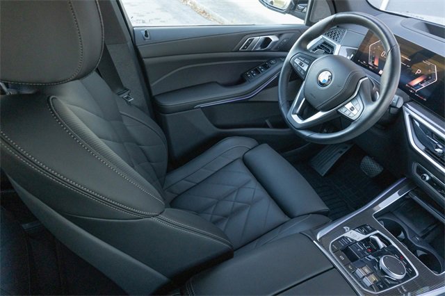 Certified 2025 BMW X5 xDrive40i w/ Parking Assistance Package image 23