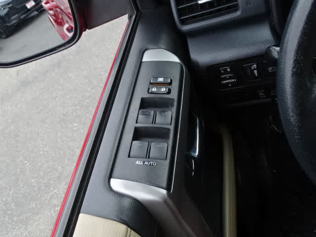 Used 2021 Toyota 4Runner SR5 Premium w/ Moonroof Package RWD image 38