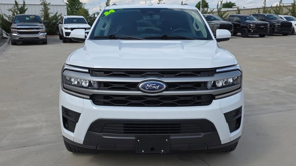Used 2024 Ford Expedition Max XLT AWD/4WD image 8