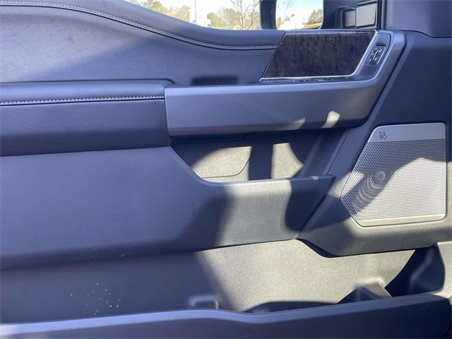New 2025 Ford F250 Lariat w/ Lariat Ultimate Package image 13