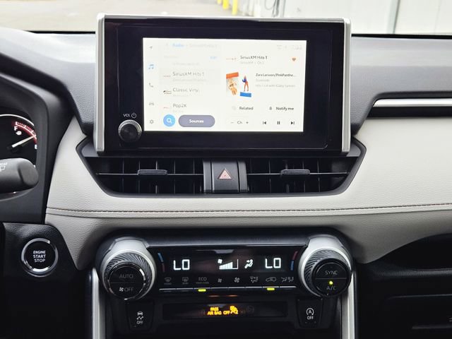 Used 2025 Toyota RAV4 XLE FWD image 22