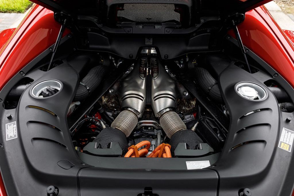 Used 2024 Ferrari 296 GTB RWD image 18