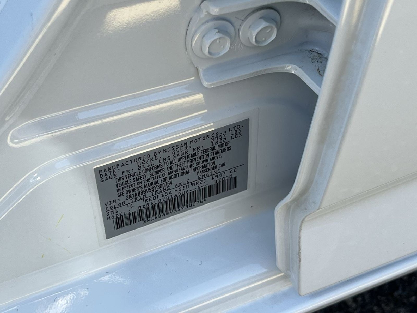 Used 2025 Nissan Sentra S FWD image 28