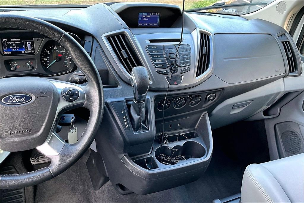 Used 2016 Ford Transit 150 XLT image 6