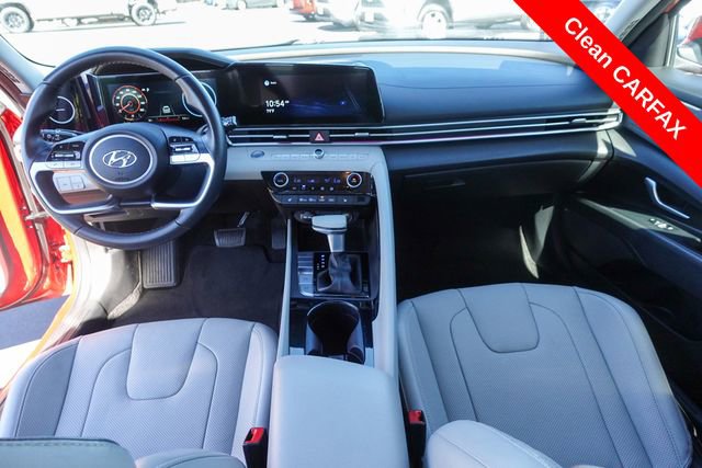 Used 2021 Hyundai Elantra Limited image 4