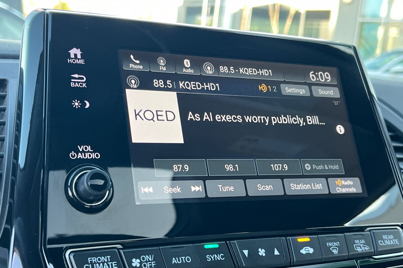 Used 2019 Honda Odyssey EX-L image 19